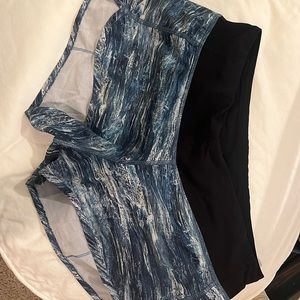 Lululemon Shorts Size 4